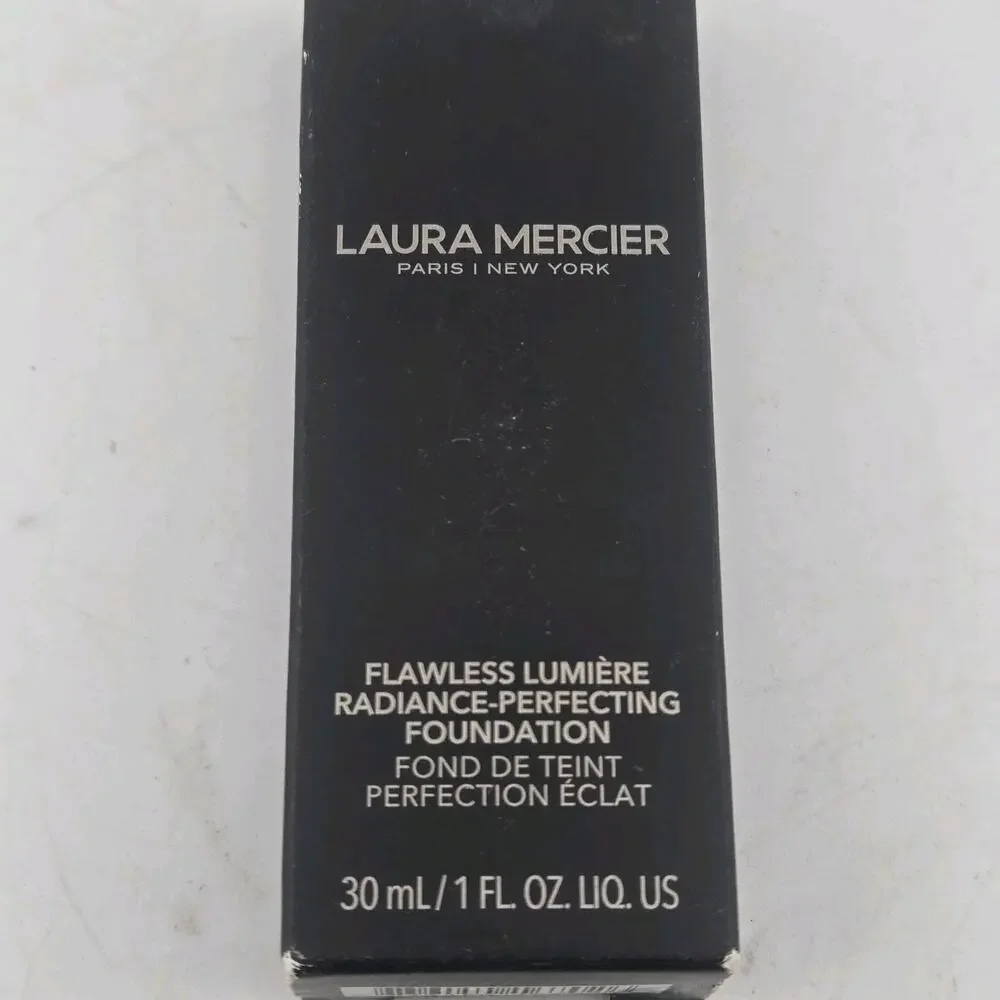 Laura Mercier Flawless Lumiere Radiance Perfecting Foundation 5N1 Pecan 1oz New